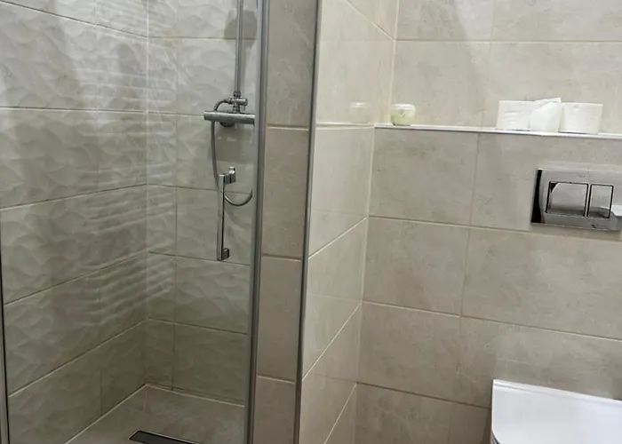 Grojec בית הארחה