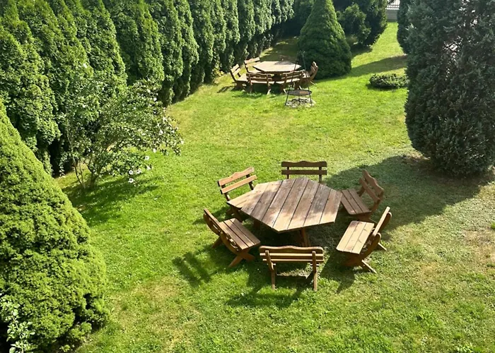 Grojec בית הארחה